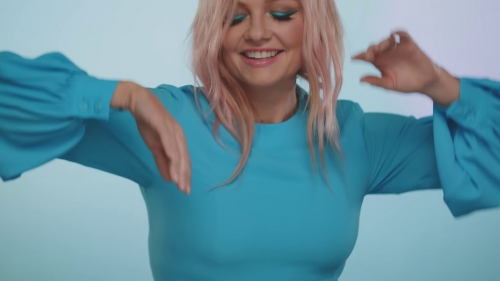 Click to view full size image
==============
SGFB_babypleasedontstop00625.jpg SGFB_babypleasedontstop00625.jpg