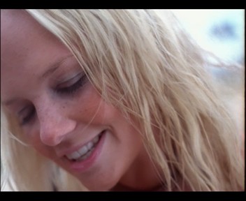 Take_My_Breath_Away_clipe_0079.jpg Take_My_Breath_Away_clipe_0079.jpg