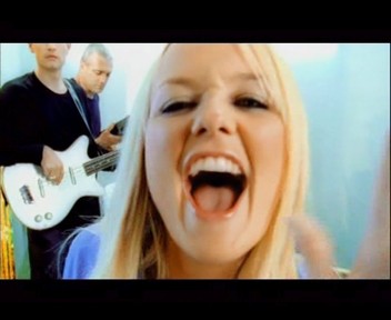 What_I_Am_clipe_0032.jpg What_I_Am_clipe_0032.jpg