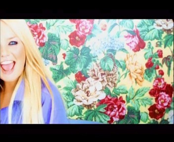 What_I_Am_clipe_0107.jpg What_I_Am_clipe_0107.jpg