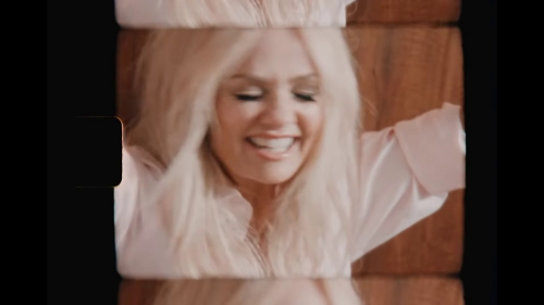 Click to view full size image
==============
SGFB_YoureAlINeedtoGetBy00228.jpg SGFB_YoureAlINeedtoGetBy00228.jpg