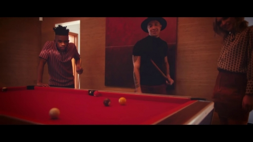 Click to view full size image
==============
SGFB_YoureAlINeedtoGetBy00303.jpg SGFB_YoureAlINeedtoGetBy00303.jpg