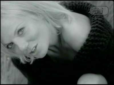 Click to view full size image
==============
calling_clipe_(21).jpg calling_clipe_(21).jpg