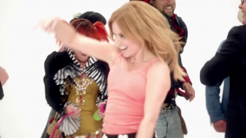 Click to view full size image
==============
SGFB_halfofme00335.jpg SGFB_halfofme00335.jpg