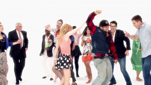 Click to view full size image
==============
SGFB_halfofme00359.jpg SGFB_halfofme00359.jpg