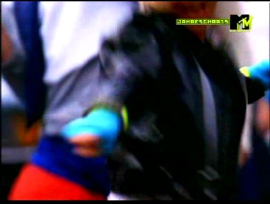 its_raining_mem_clipe_(149).jpg its_raining_mem_clipe_(149).jpg