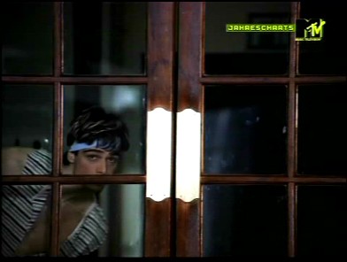 its_raining_mem_clipe_(44).jpg its_raining_mem_clipe_(44).jpg