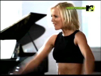 its_raining_mem_clipe_(61).jpg its_raining_mem_clipe_(61).jpg