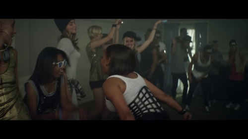 Click to view full size image
==============
SGFB_foiml00387.jpg SGFB_foiml00387.jpg