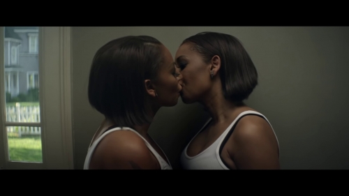 Click to view full size image
==============
SGFB_foiml00517.jpg SGFB_foiml00517.jpg