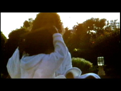 lullaby_clipe_(36).jpg lullaby_clipe_(36).jpg