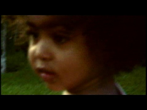 lullaby_clipe_(86).jpg lullaby_clipe_(86).jpg