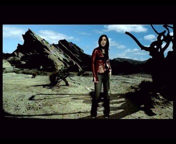 Here_It_Comes_Again_clipe_0054.jpg Here_It_Comes_Again_clipe_0054.jpg