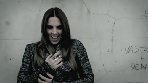 Click to view full size image
==============
SGFB_ltbl00273.jpg SGFB_ltbl00273.jpg