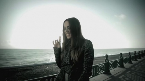 Click to view full size image
==============
SGFB_ltbl00295.jpg SGFB_ltbl00295.jpg