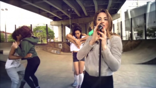 Click to view full size image
==============
SGFB_rm00028.jpg SGFB_rm00028.jpg