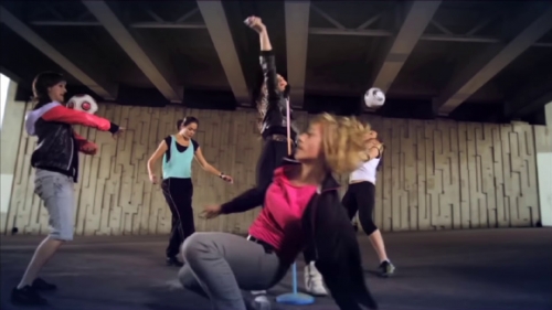 Click to view full size image
==============
SGFB_rm00149.jpg SGFB_rm00149.jpg