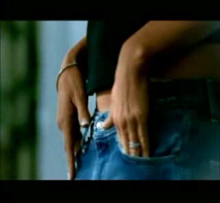 A_Mind_Of_Its_Own_clipe_(114).jpg A_Mind_Of_Its_Own_clipe_(114).jpg