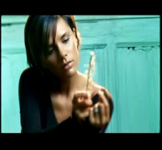 A_Mind_Of_Its_Own_clipe_(91).jpg A_Mind_Of_Its_Own_clipe_(91).jpg