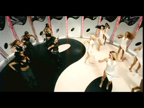 not_such_an_innocent_girl_clipe_(49).jpg not_such_an_innocent_girl_clipe_(49).jpg