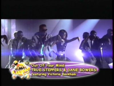 Click to view full size image
==============
out_of_your_mind_clipe_(125).jpg out_of_your_mind_clipe_(125).jpg