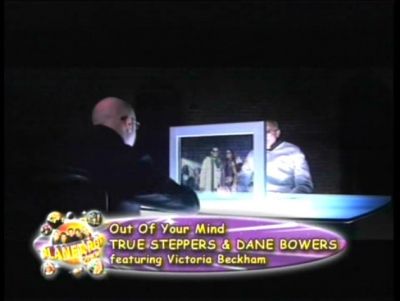 Click to view full size image
==============
out_of_your_mind_clipe_(126).jpg out_of_your_mind_clipe_(126).jpg