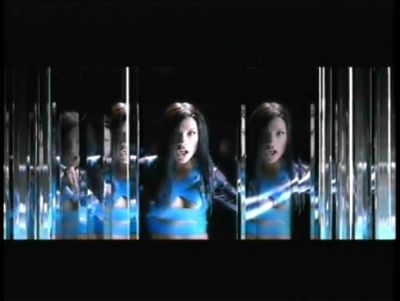 Click to view full size image
==============
out_of_your_mind_clipe_(45).jpg out_of_your_mind_clipe_(45).jpg