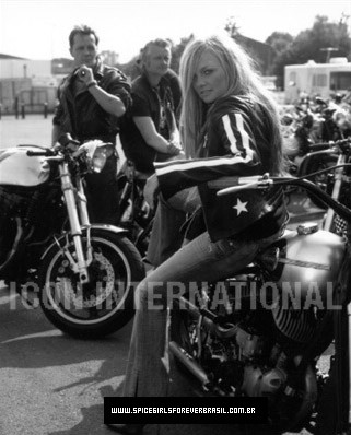 34280_BeautifulEmma__ShootMoto_1106_122_161lo.jpg 34280_BeautifulEmma__ShootMoto_1106_122_161lo.jpg