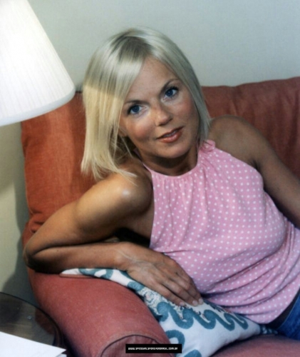 Click to view full size image
==============
3B9CCF_I1ZM.jpg 3B9CCF_I1ZM.jpg