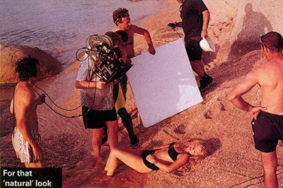 Click to view full size image
==============
mi_chico_latino_making_of_(7).jpg mi_chico_latino_making_of_(7).jpg