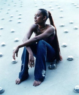 hot0011.jpg hot0011.jpg