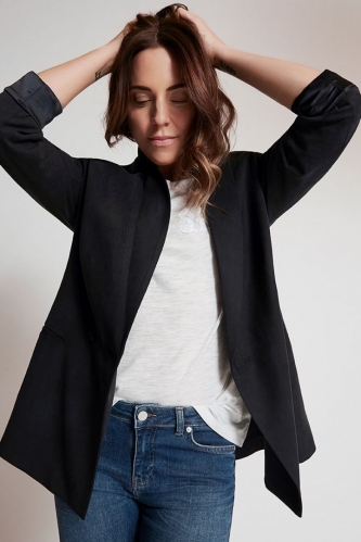 Click to view full size image
==============
SGFB_woman00008.jpg SGFB_woman00008.jpg