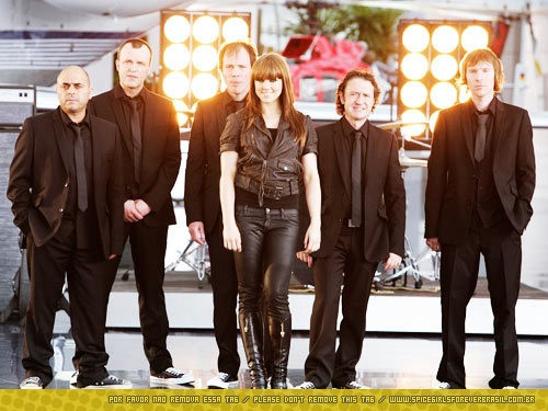 -We-Love-To-Entertain-You-promotial-photos-melanie-chisholm-9739499-500-375.jpg -We-Love-To-Entertain-You-promotial-photos-melanie-chisholm-9739499-500-375.jpg