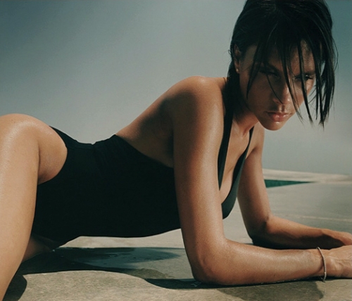 Click to view full size image
==============
VictoriaAlbum2.jpg VictoriaAlbum2.jpg