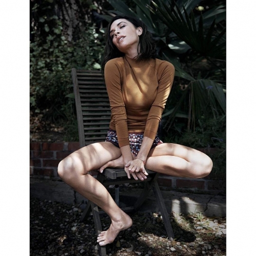 Click to view full size image
==============
SGFB_VN00005.jpg SGFB_VN00005.jpg