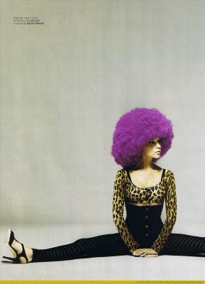 Click to view full size image
==============
vanidad011.jpg vanidad011.jpg