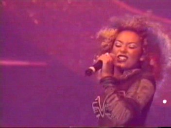 Istanbul_03_Who_Do_You_Think_You_Are_(103).jpg Istanbul_03_Who_Do_You_Think_You_Are_(103).jpg