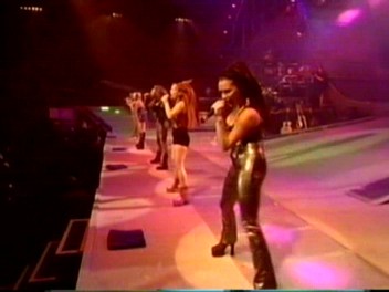 Istanbul_03_Who_Do_You_Think_You_Are_(56).jpg Istanbul_03_Who_Do_You_Think_You_Are_(56).jpg