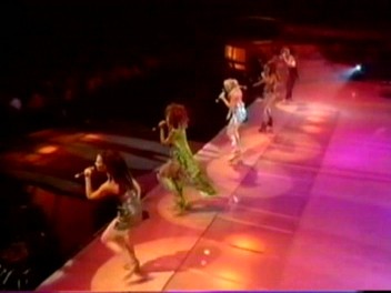 Istanbul_13_Love_Thing_(156).jpg Istanbul_13_Love_Thing_(156).jpg