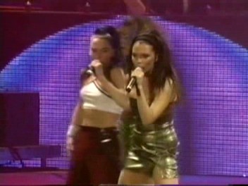 Istanbul_13_Love_Thing_(207).jpg Istanbul_13_Love_Thing_(207).jpg