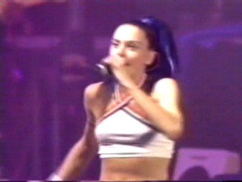 Istanbul_13_Love_Thing_(247).jpg Istanbul_13_Love_Thing_(247).jpg