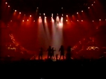 Istanbul_13_Love_Thing_(3).jpg Istanbul_13_Love_Thing_(3).jpg