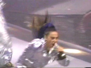 Istanbul_15_Move_Over_(103).jpg Istanbul_15_Move_Over_(103).jpg