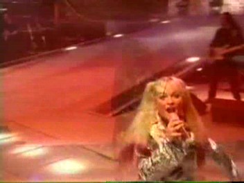 Istanbul_15_Move_Over_(125).jpg Istanbul_15_Move_Over_(125).jpg