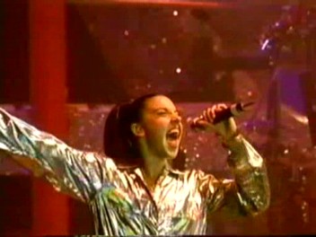 Istanbul_15_Move_Over_(139).jpg Istanbul_15_Move_Over_(139).jpg