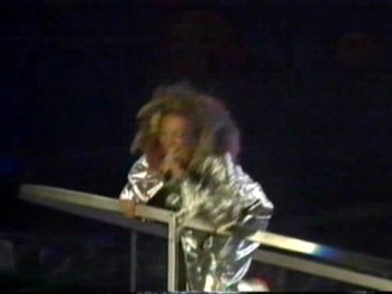 Istanbul_15_Move_Over_(47).jpg Istanbul_15_Move_Over_(47).jpg