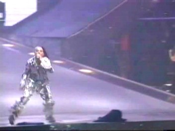 Istanbul_15_Move_Over_(64).jpg Istanbul_15_Move_Over_(64).jpg