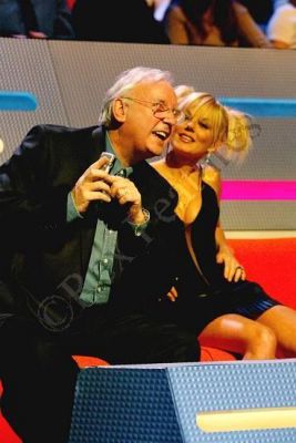 Click to view full size image
==============
pigtails1.jpg pigtails1.jpg