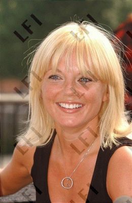 Click to view full size image
==============
popstars3.jpg popstars3.jpg