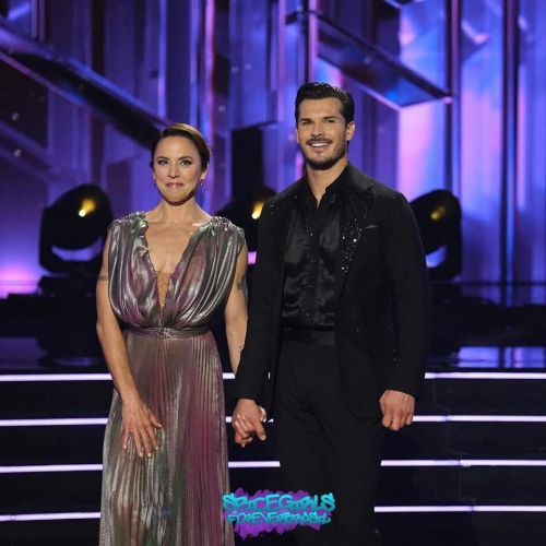 Click to view full size image
==============
SGFB_dwts00002.jpg SGFB_dwts00002.jpg